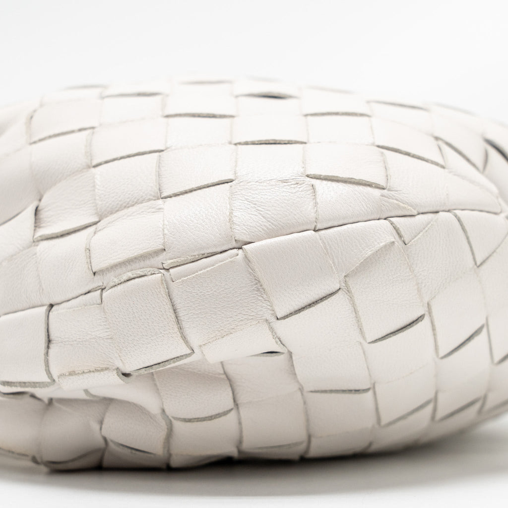 bottega-veneta-white-1