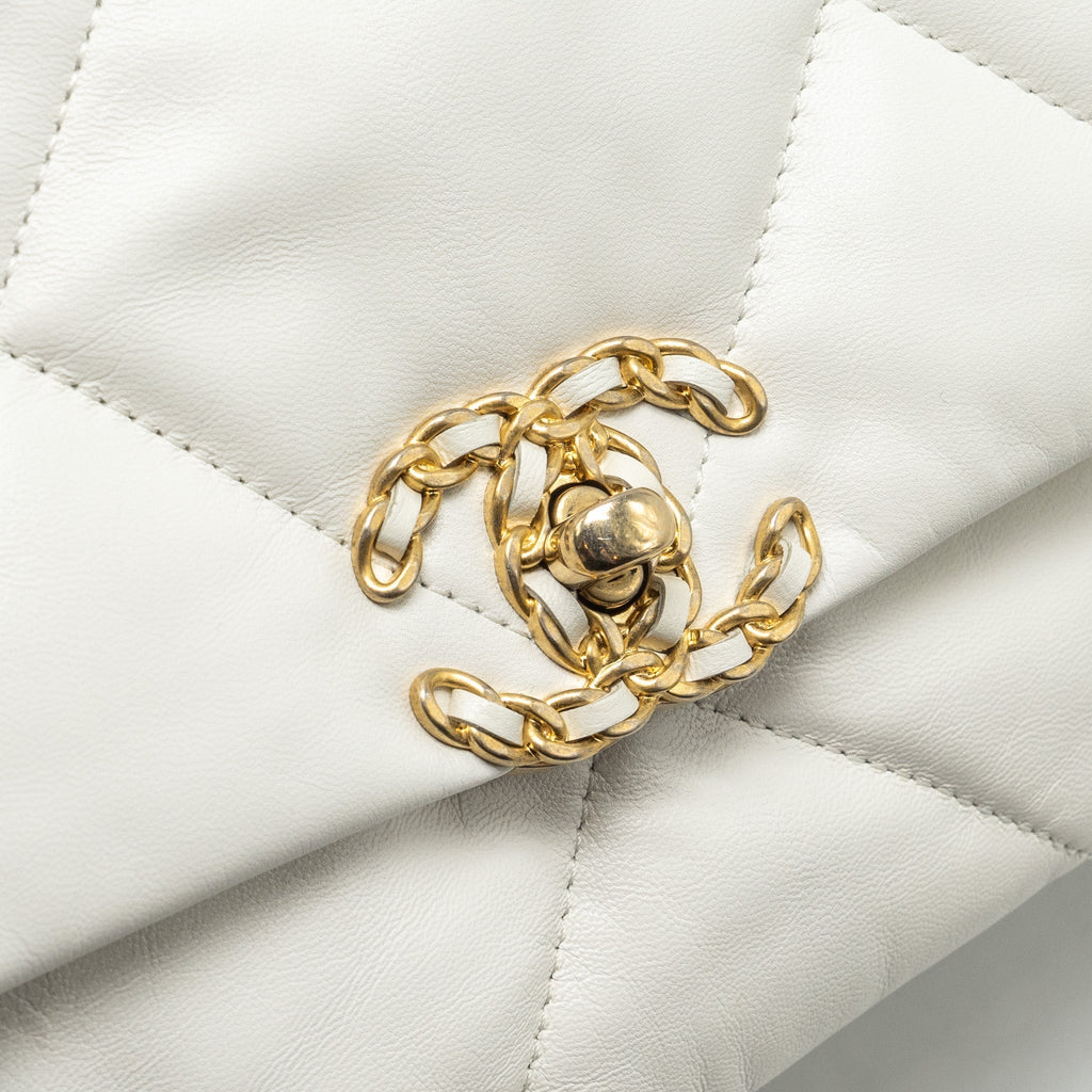 chanel-small-19-bag-lambskin-white-multicoloured-hardware