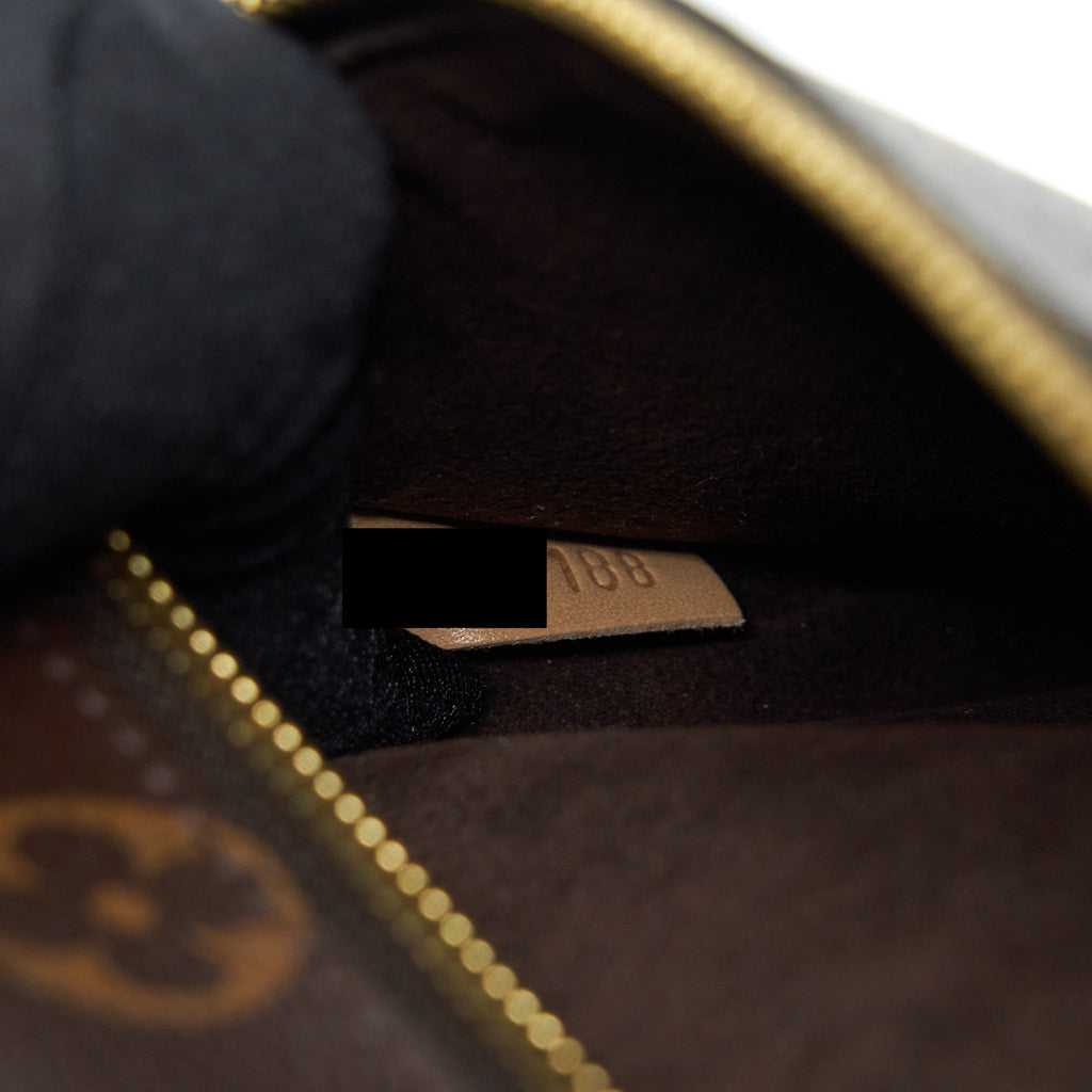 louis-vuitton-pochette-metis-monogram-canvas-ghw-1