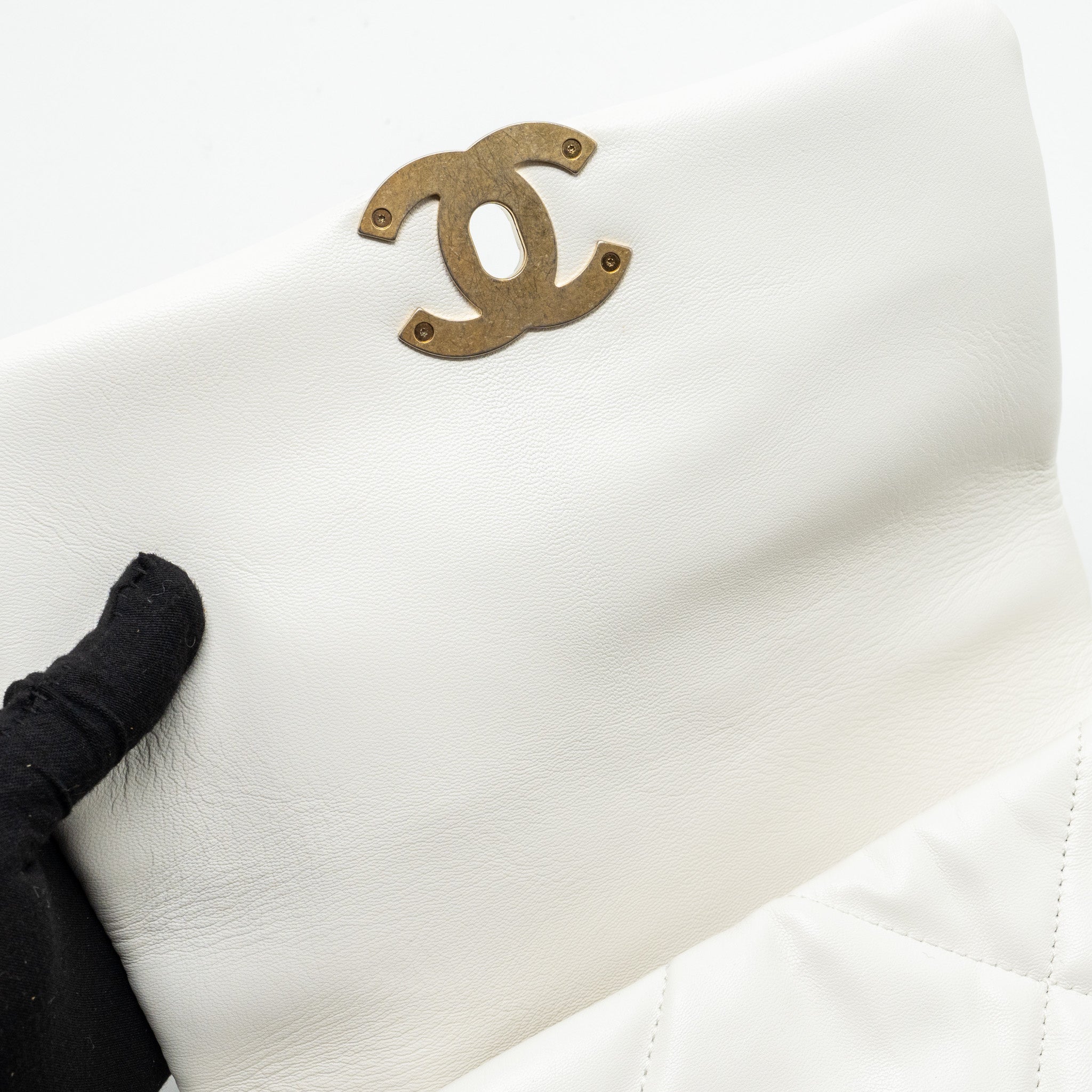 chanel-small-19-bag-lambskin-white-multicoloured-hardware