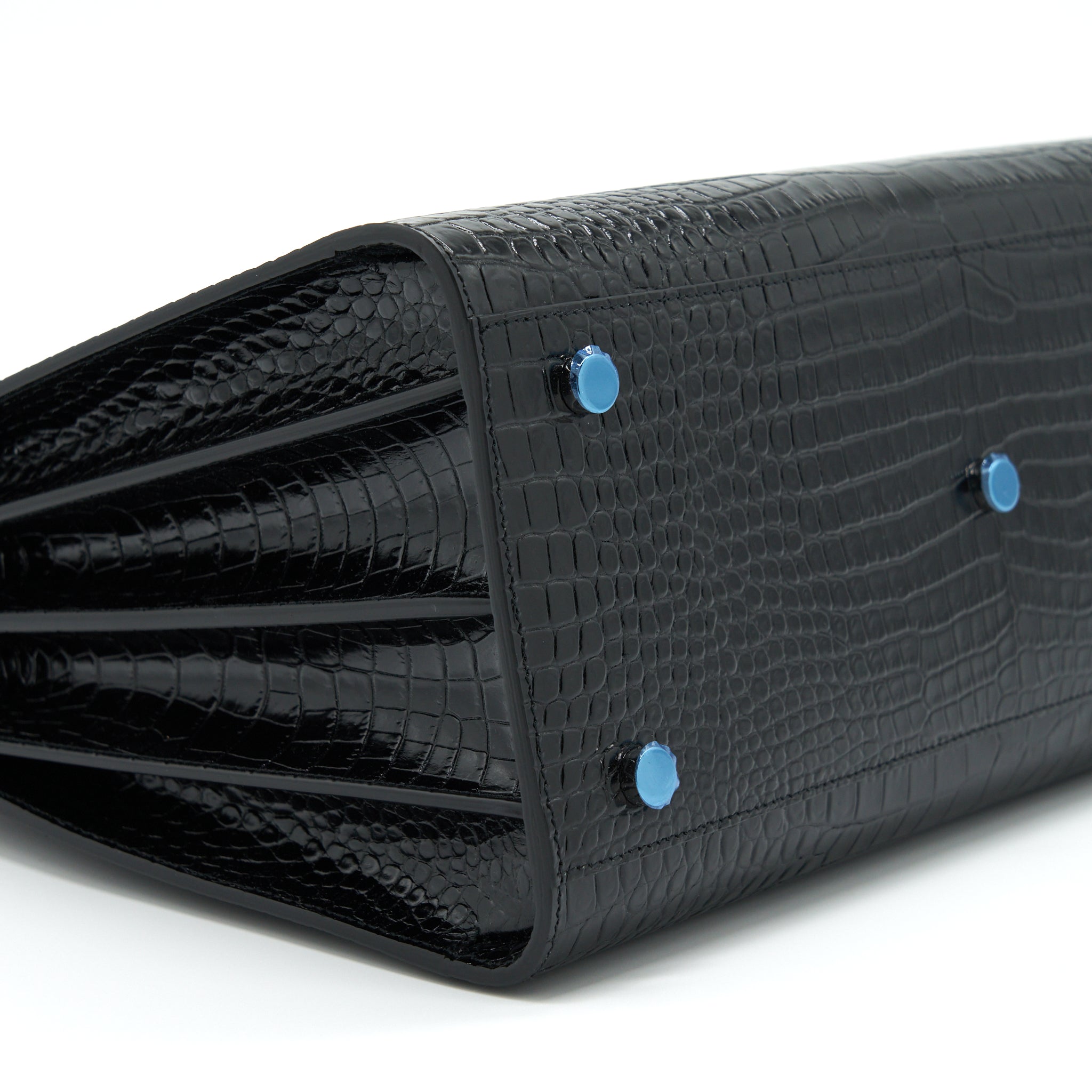 saint-laurent-ysl-sac-de-jour-crocodile-embossed-black-shw