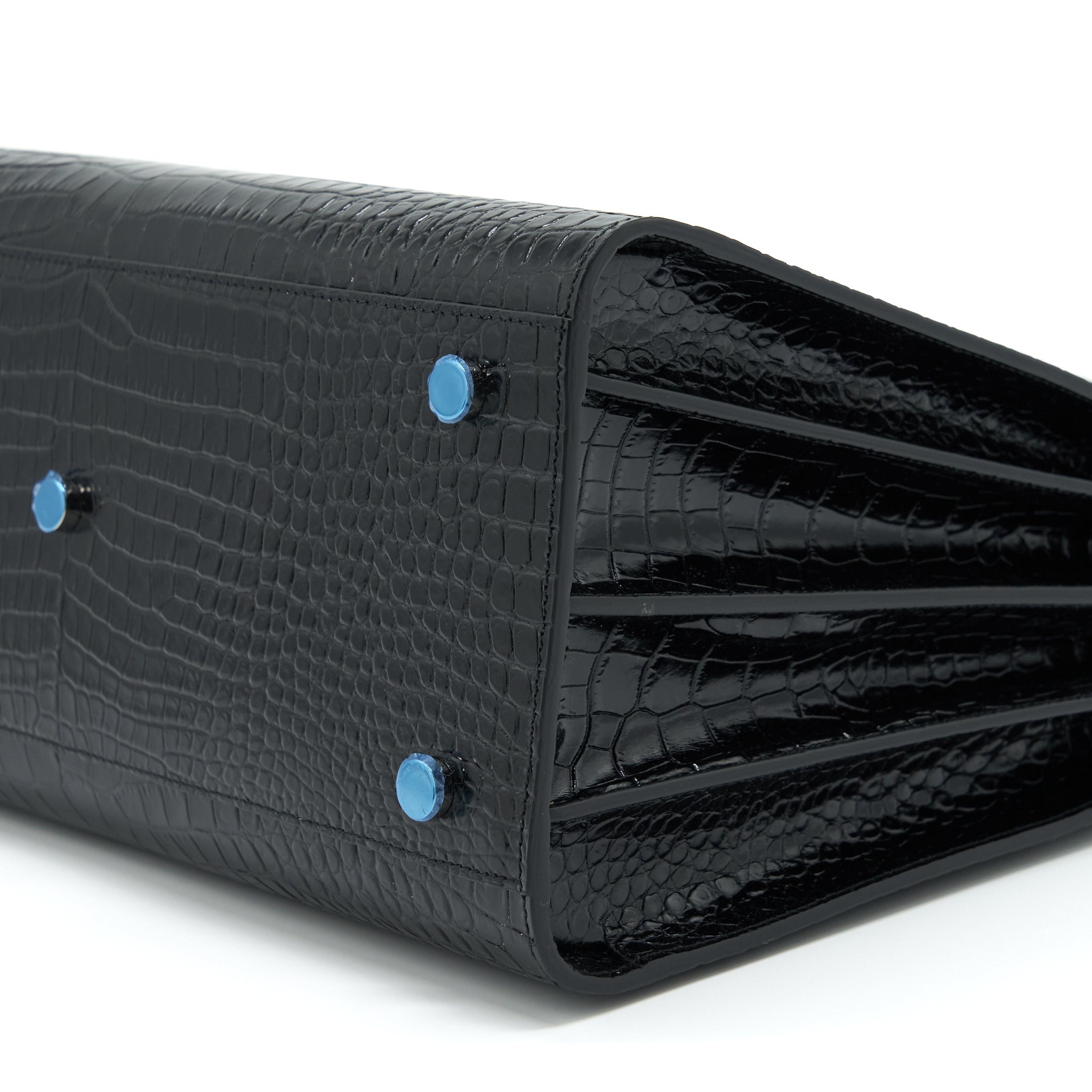 saint-laurent-ysl-sac-de-jour-crocodile-embossed-black-shw