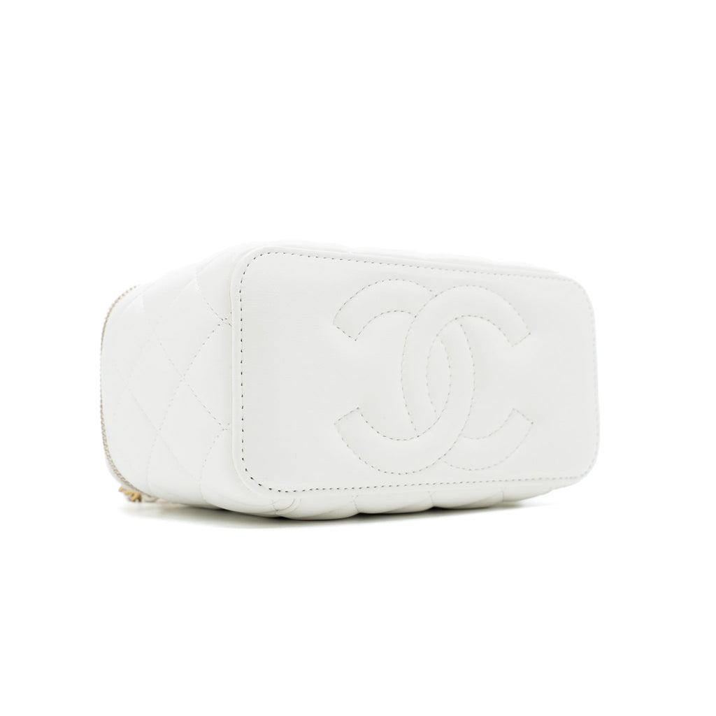 chanel-pearl-crush-long-vanity-with-chain-lambskin-white-ghw-microchip