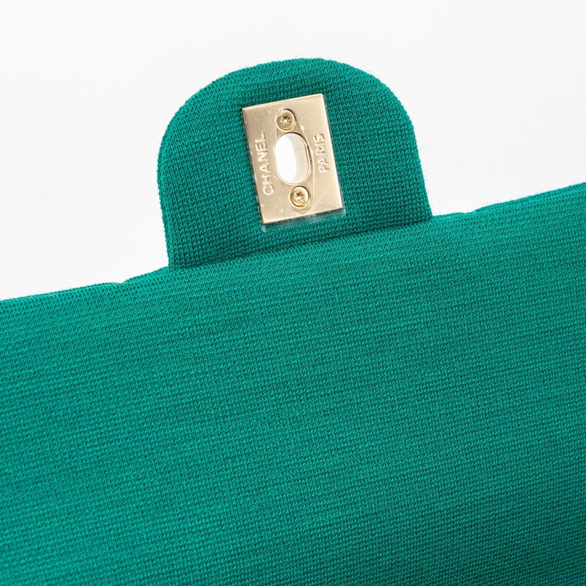 chanel-23a-classic-flap-clutch-fabric-green-lghwmicrochip