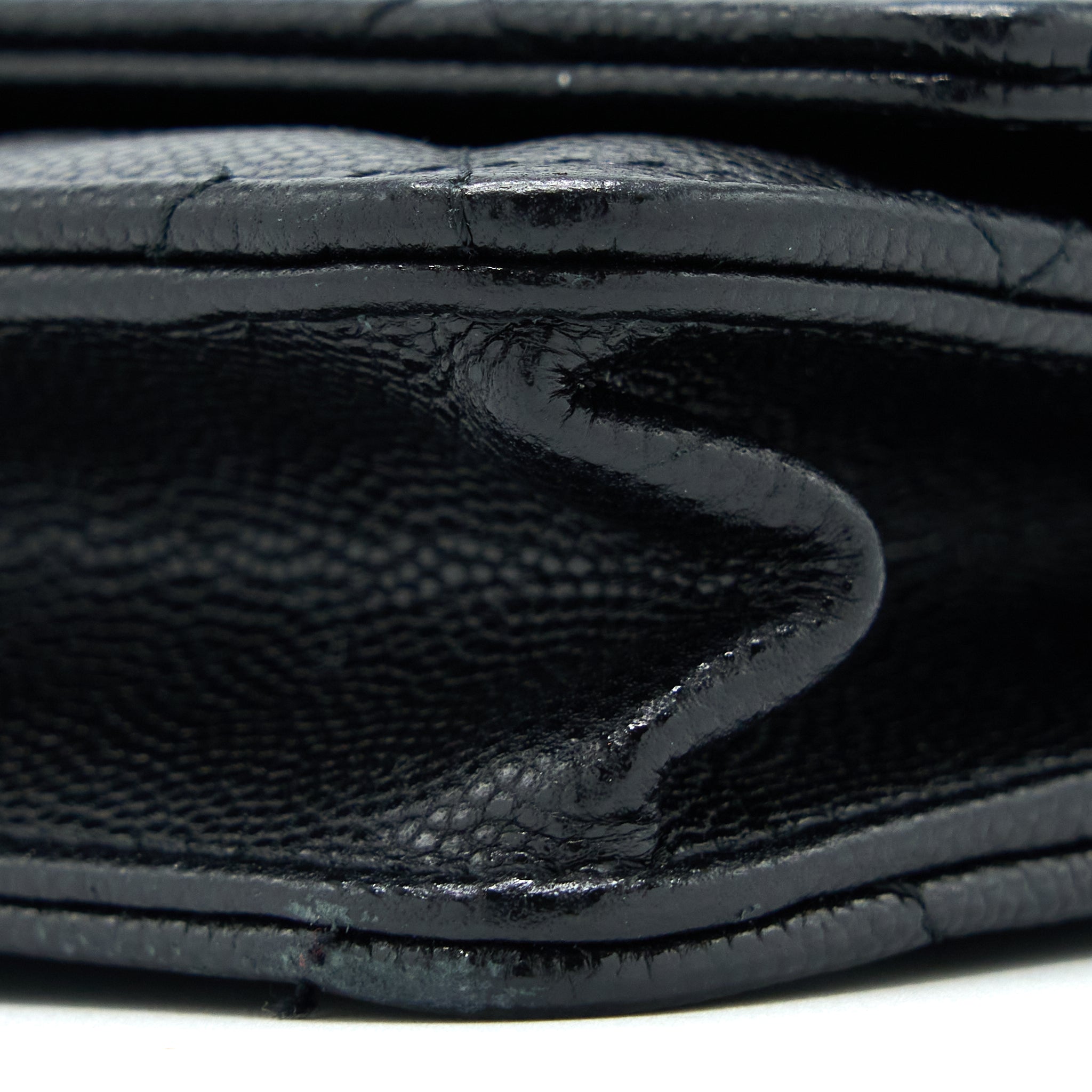 chanel-quilted-wallet-on-chain-caviar-so-black