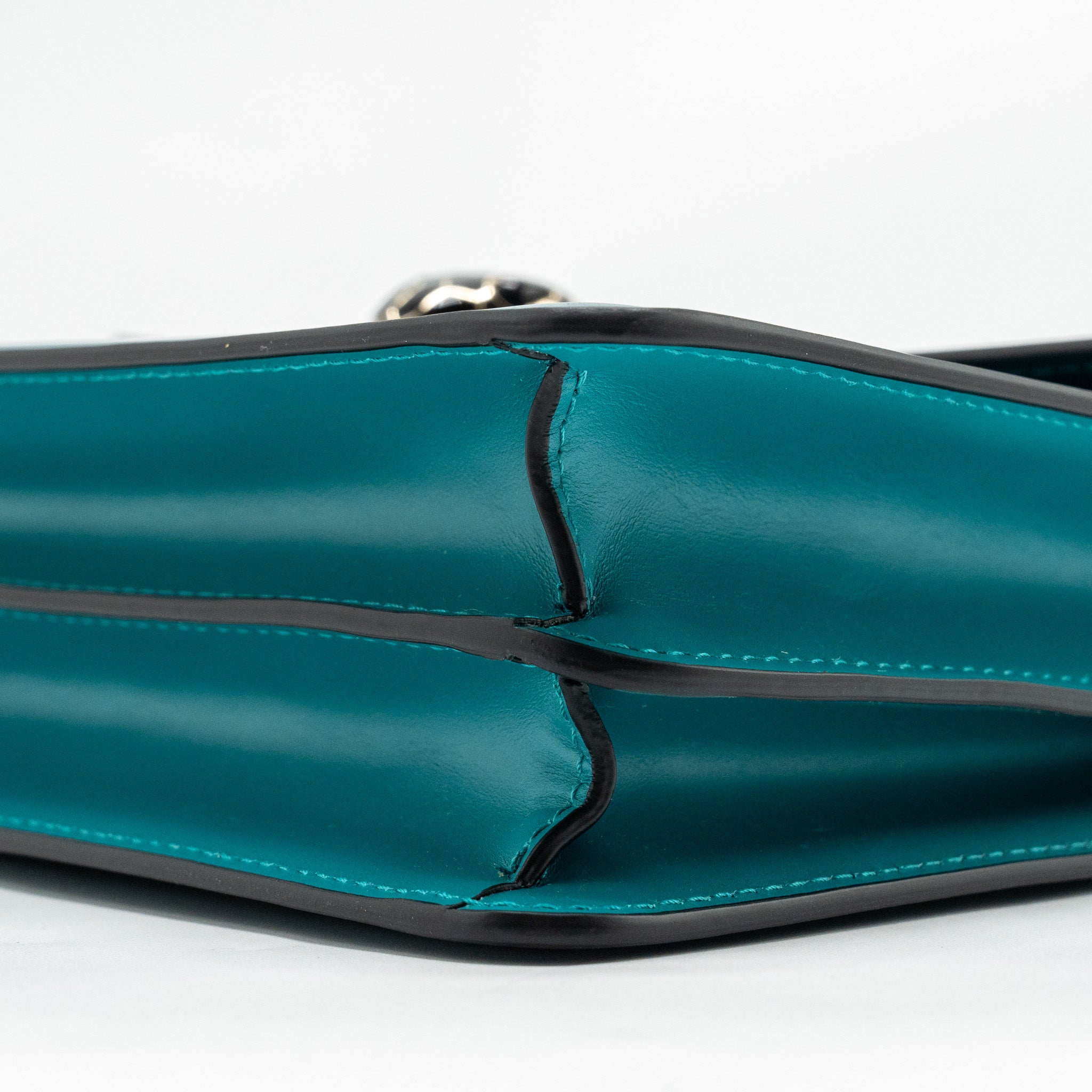 bvlgari-serpenti-forever-bag-calfskin-green-lghw-copy