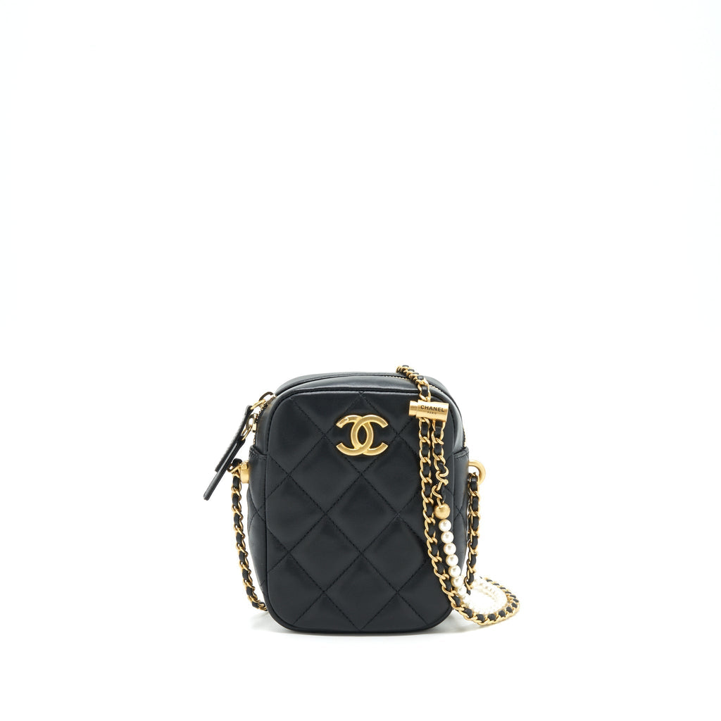 chanel-22c-my-perfect-mini-camera-case-lambskin-black-ghw
