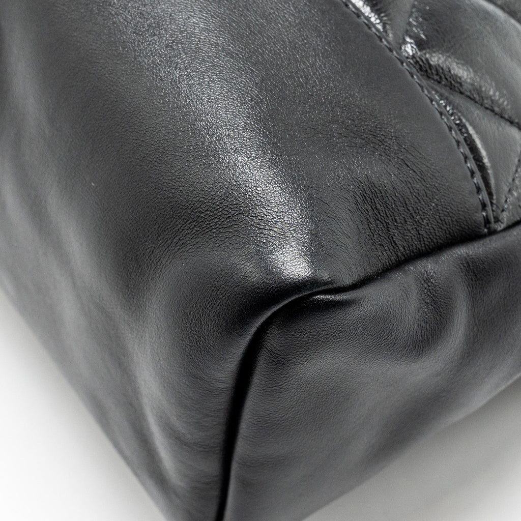 chanel-31-bag-calfskin-black-shw
