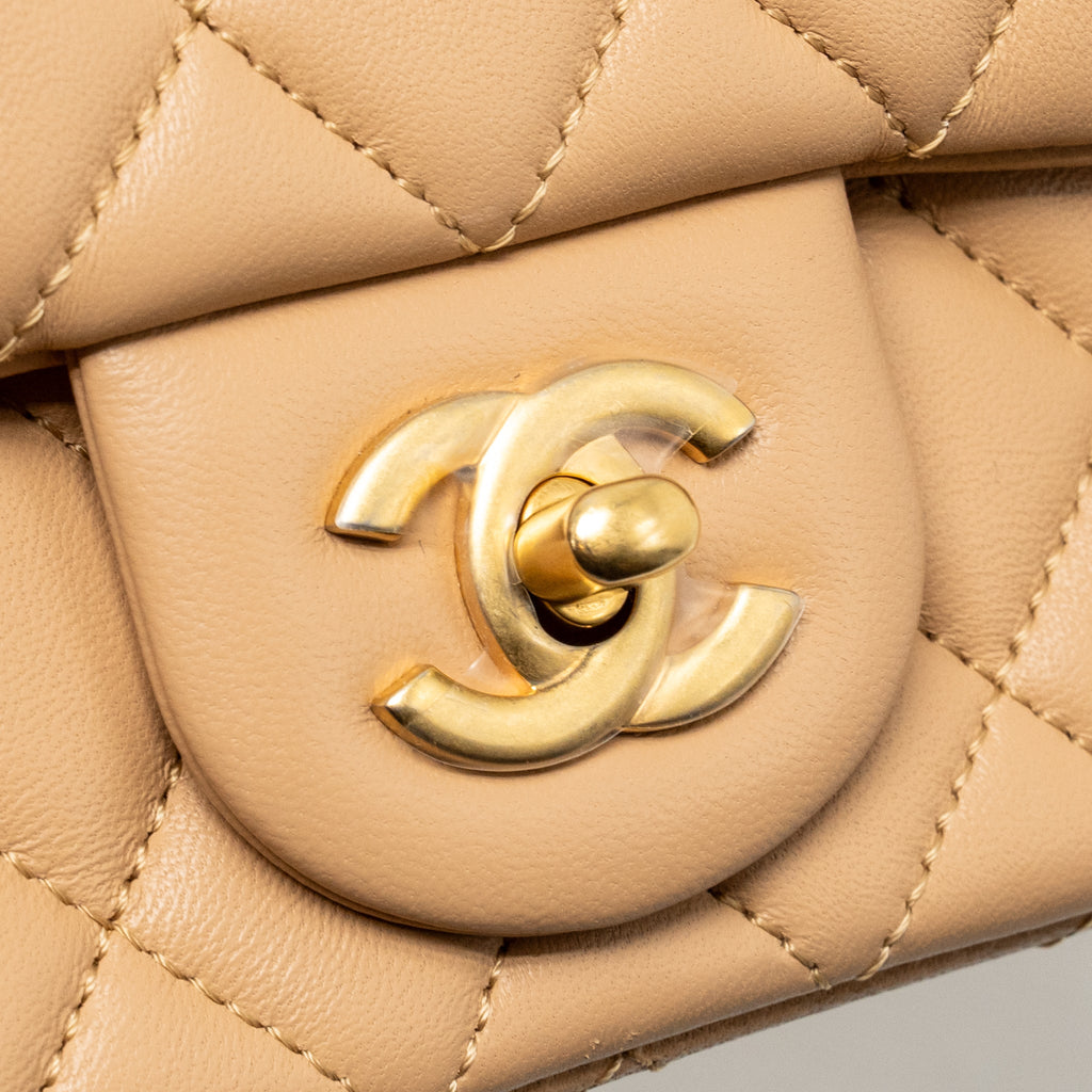 chanel-pearl-crush-mini-rectangular-flap-bag-lambskin-beige-ghw-microchip