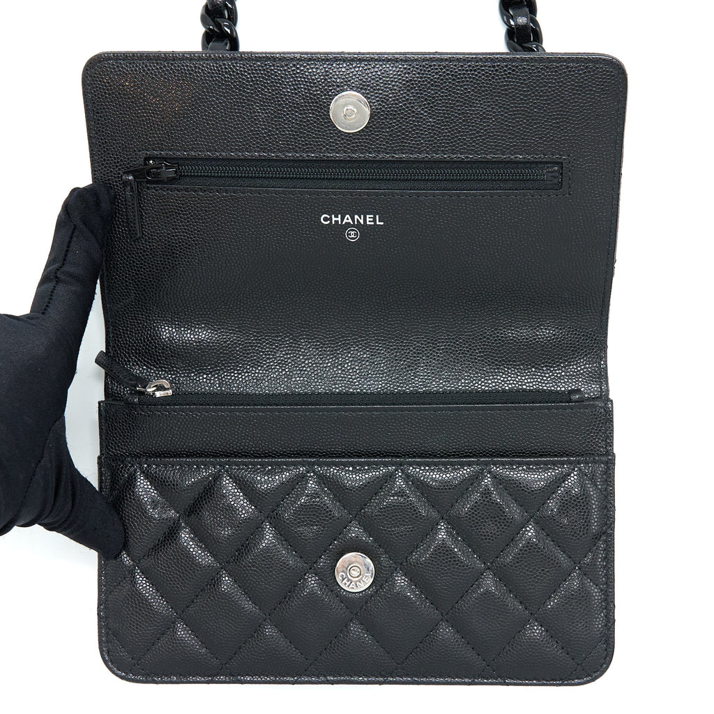 chanel-quilted-wallet-on-chain-caviar-so-black