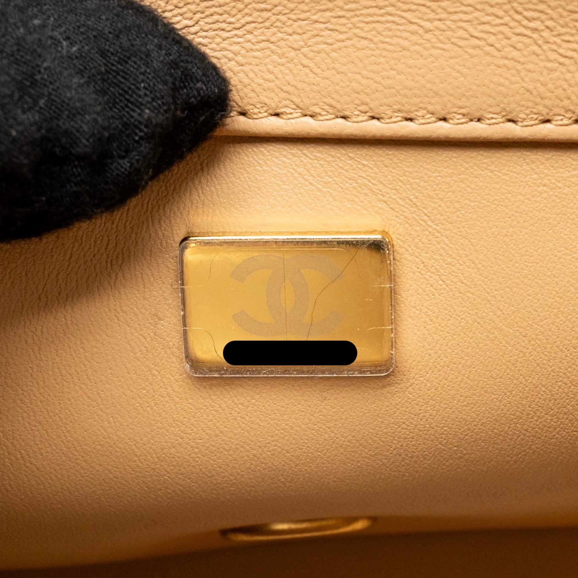chanel-pearl-crush-mini-rectangular-flap-bag-lambskin-beige-ghw-microchip