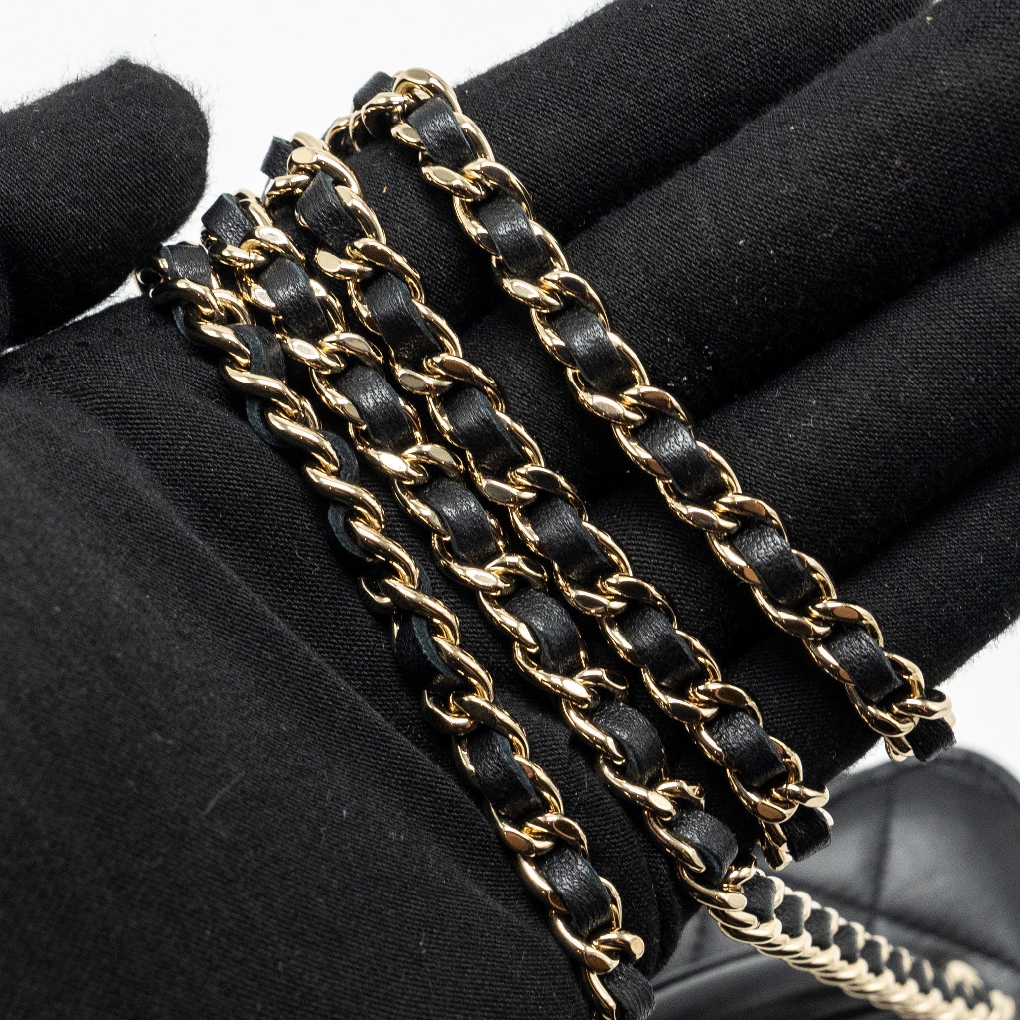 chanel-top-handle-long-vanity-case-lambskin-black-lghw-microchip-copy
