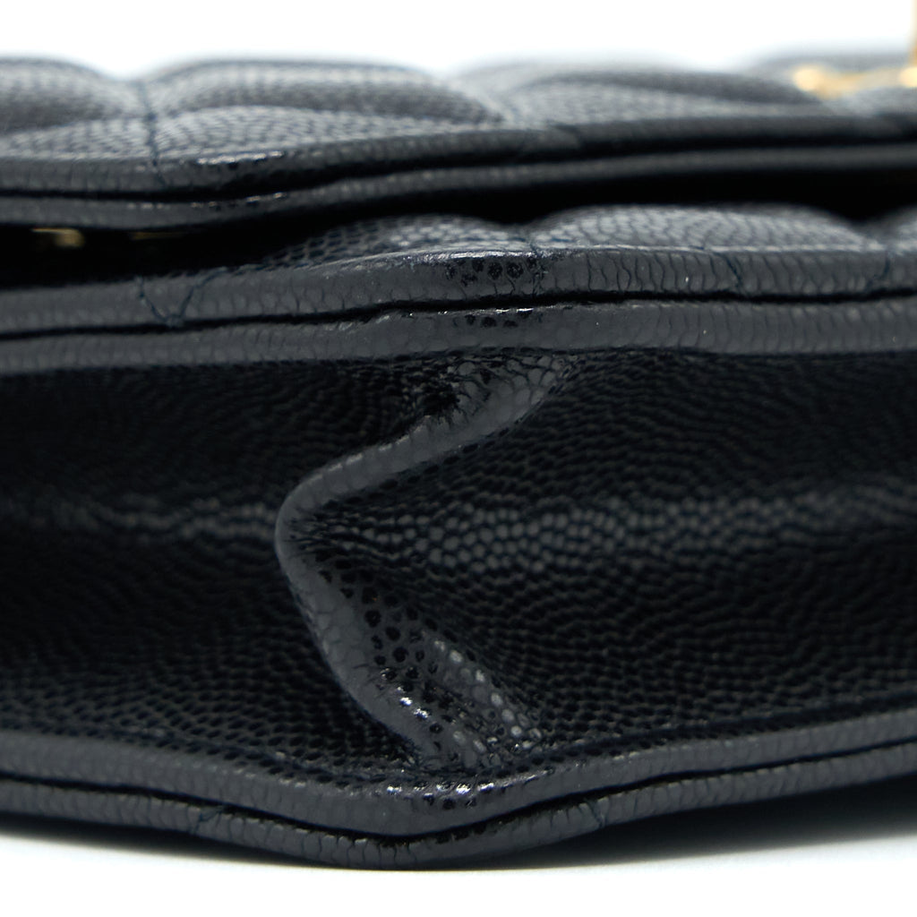chanel-22a-wallet-on-chain-caviar-black-ghw-microchip