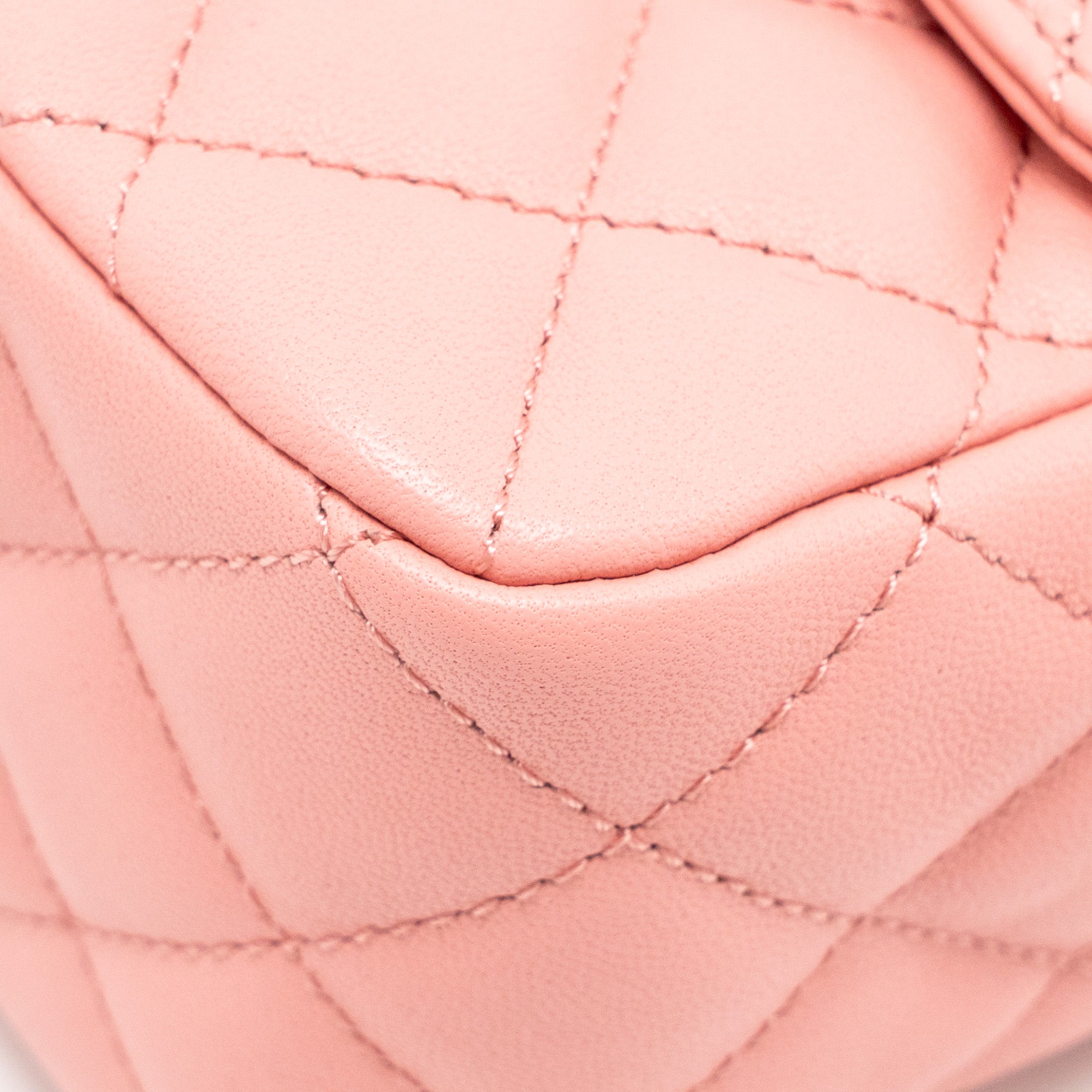 chanel-23k-detail-top-handle-flap-bag-lambskin-pink-ghw-microchip-copy
