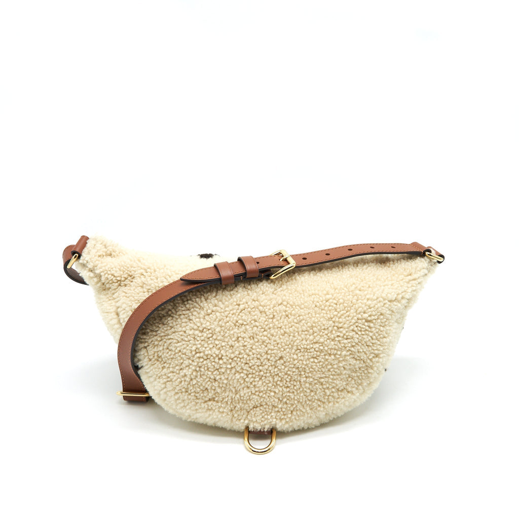 louis-vuitton-bumbag-monogram-teddy-fleece-beige-brown