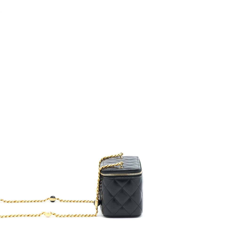 chanel-long-vanity-with-detailed-chain-lambskin-black-ghw