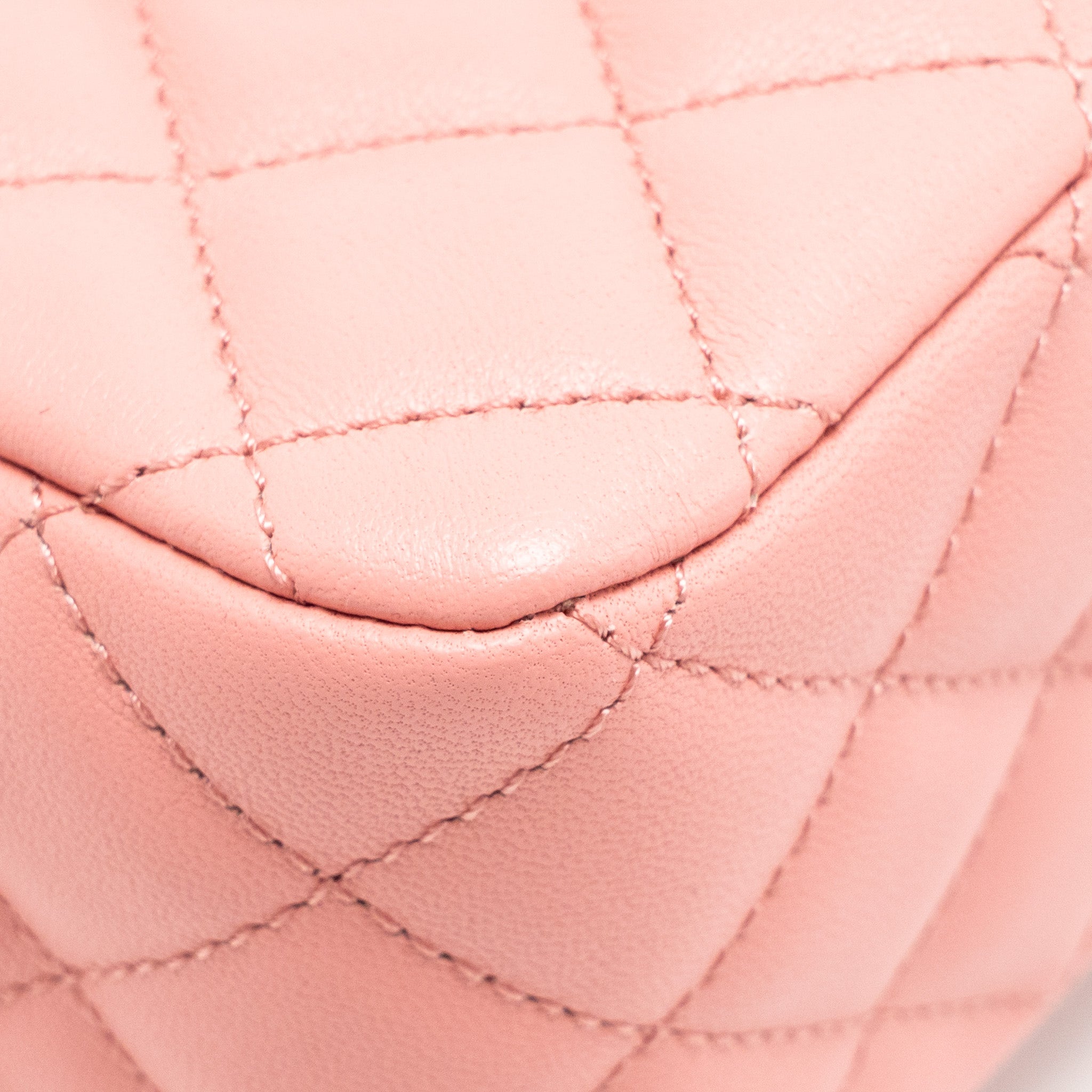 chanel-23k-detail-top-handle-flap-bag-lambskin-pink-ghw-microchip-copy