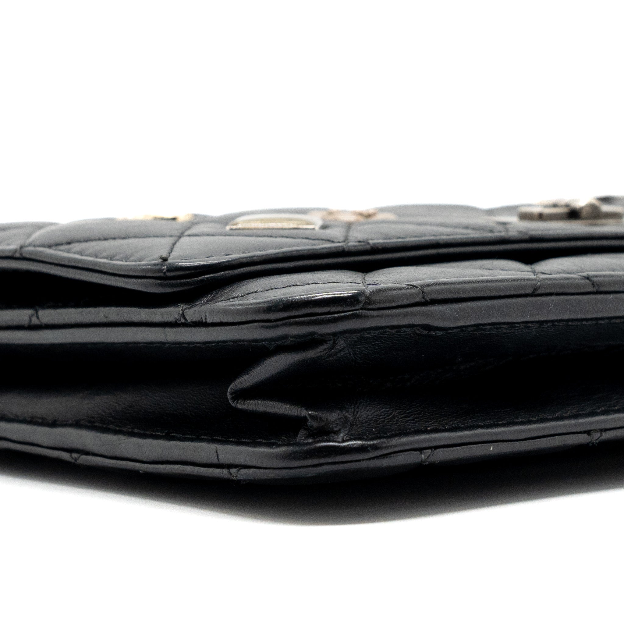 chanel-2-55-reissue-lucky-charms-wallet-on-chain-aged-calfskin-black-ruthenium-shw