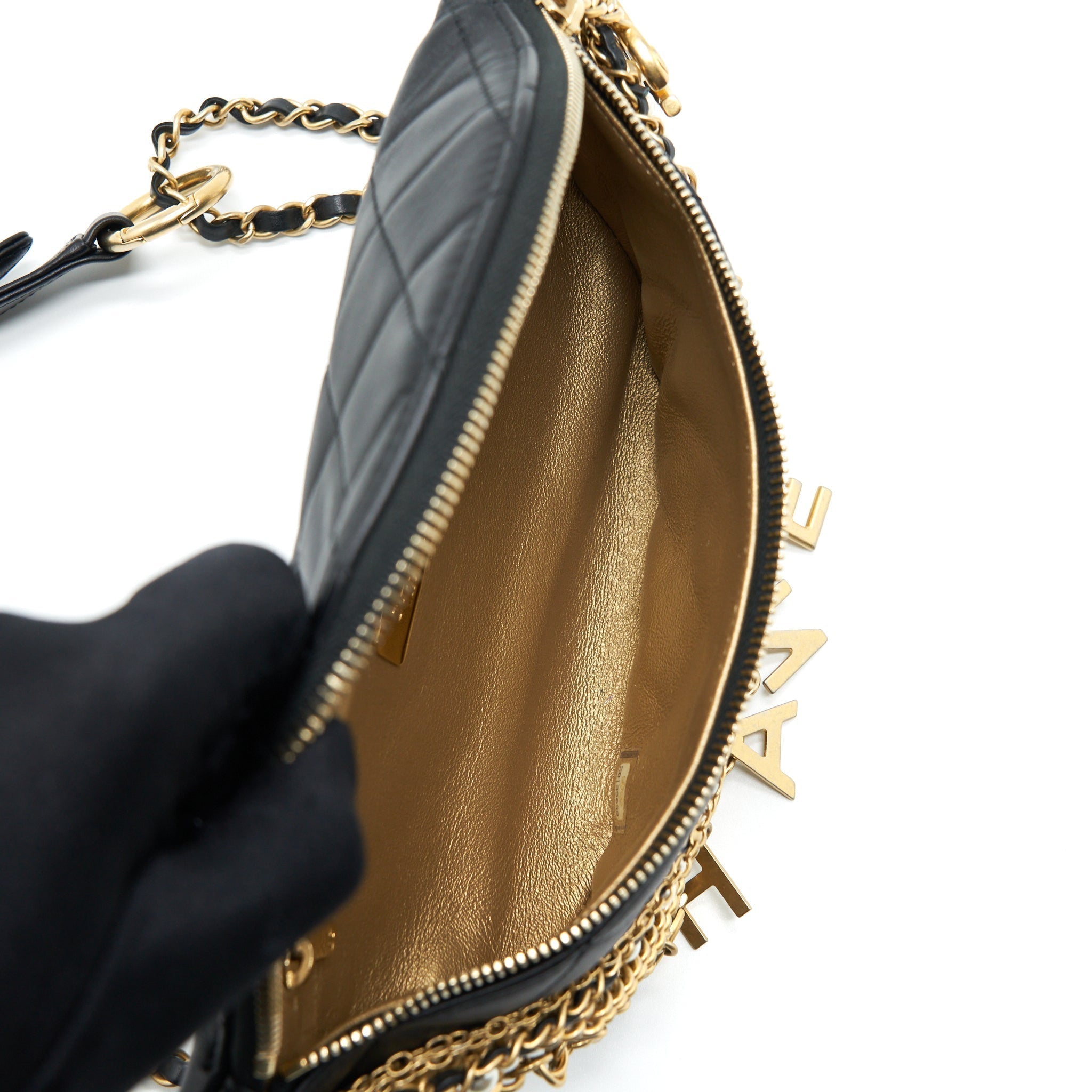chanel-all-about-chains-waist-bag-calfskin-black-ghw