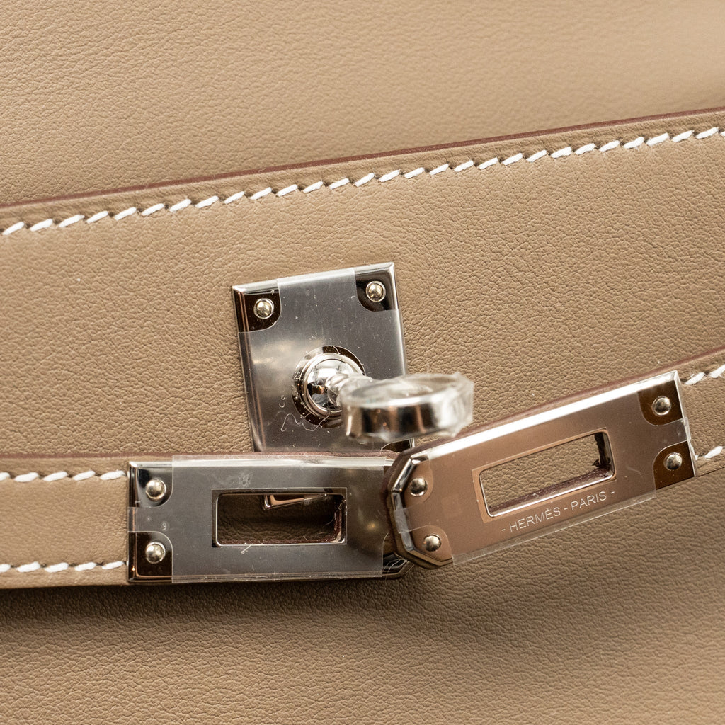 hermes-kelly-pochette-swift-etoupe-shw-stamp-w