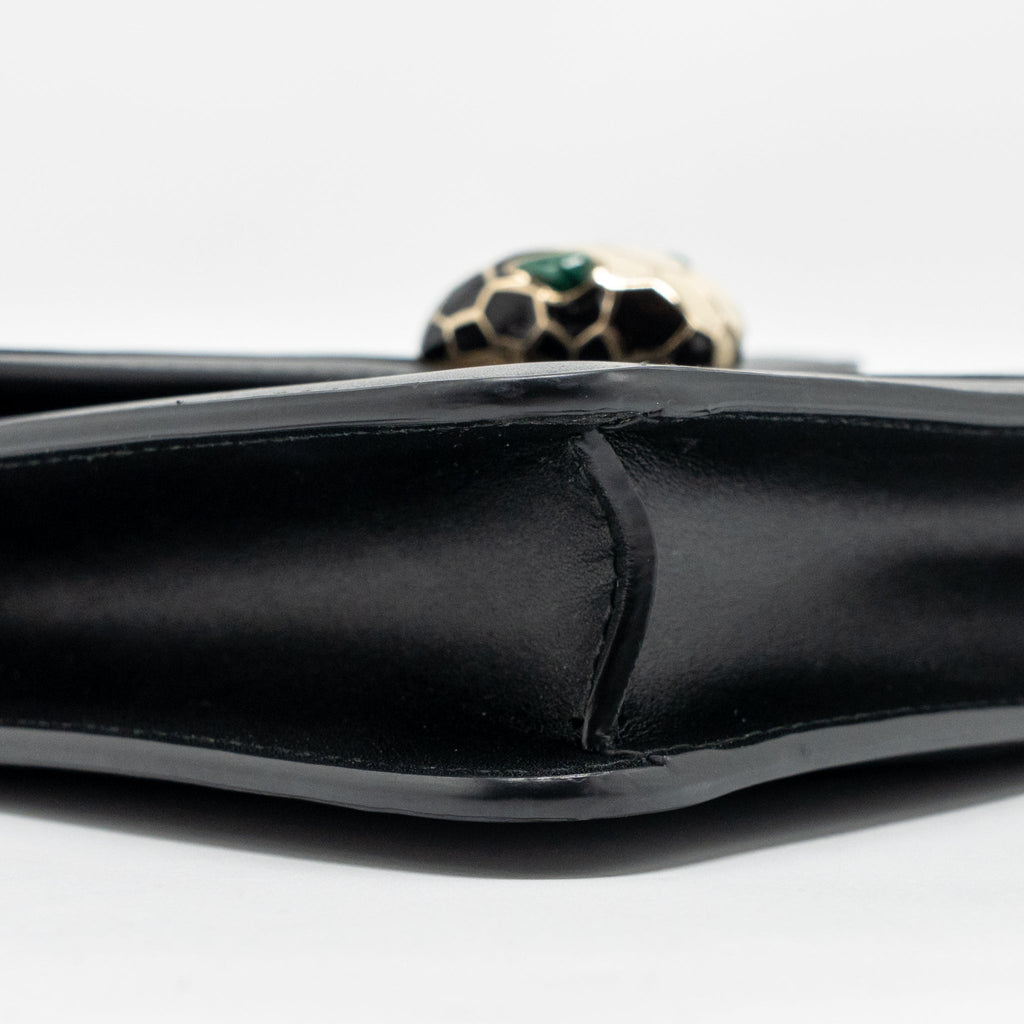 bvlgari-serpenti-forever-crossbody-bag-calfskin-black-lghw-2