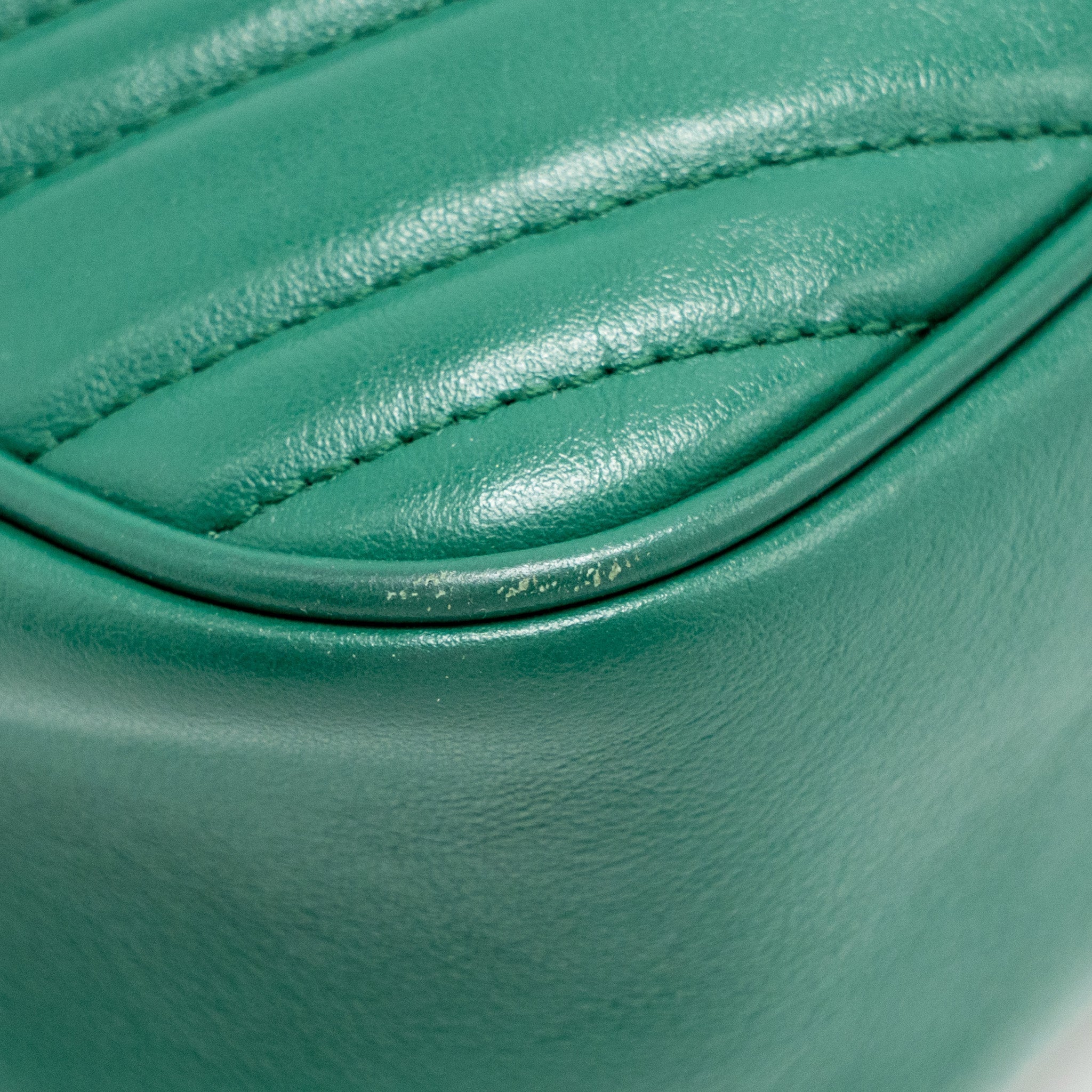 gucci-small-gg-marmont-crossbody-camera-bag-calfskin-green-ghw