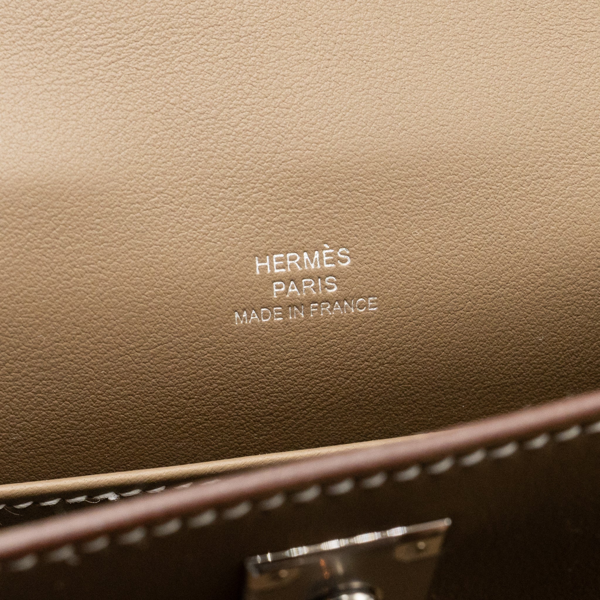 hermes-kelly-pochette-swift-etoupe-shw-stamp-w
