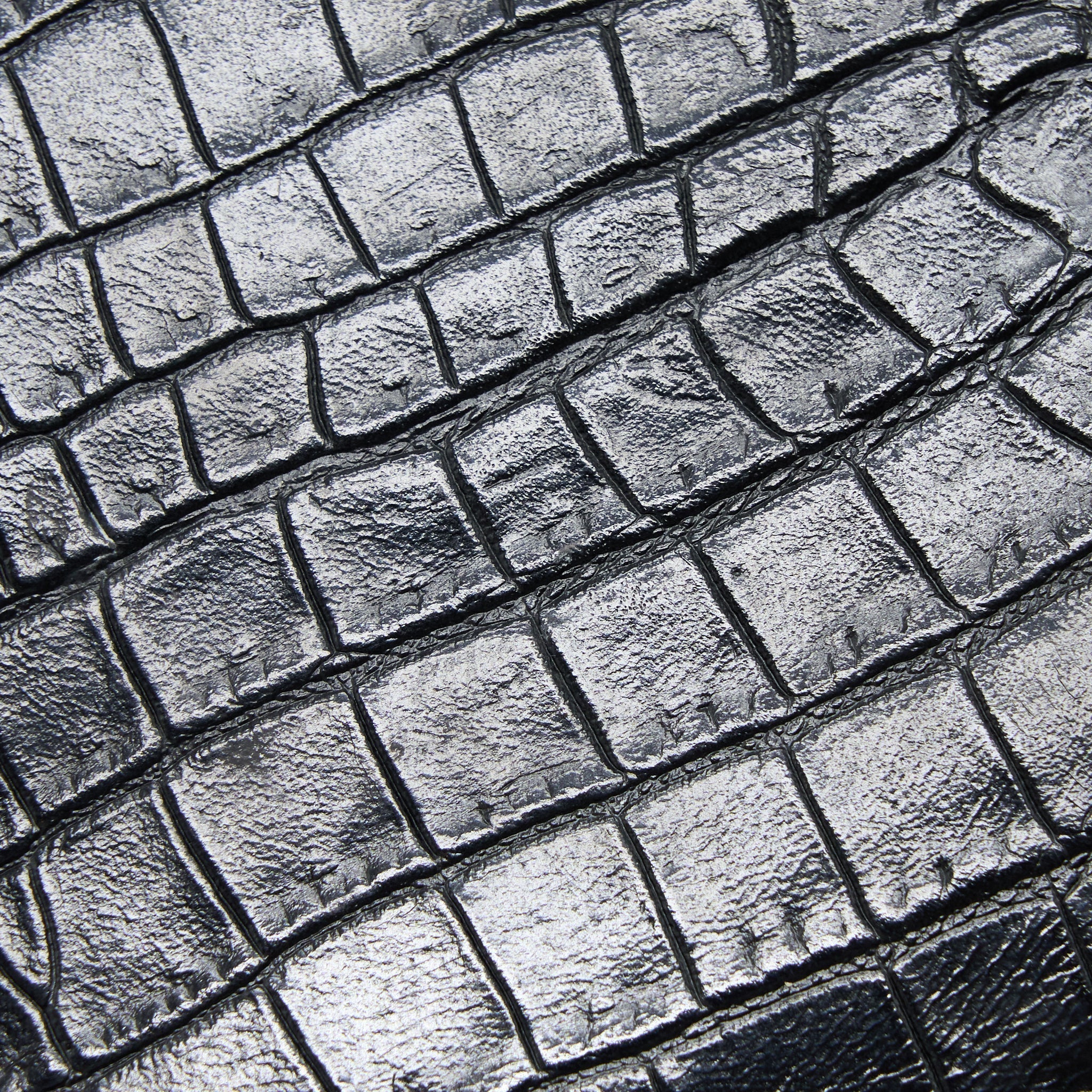 saint-laurent-kate-tassel-croc-embossed-calfskin-black-shw