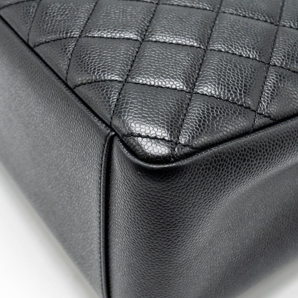 chanel-grand-shopping-tote-bag-caviar-black-shw-3