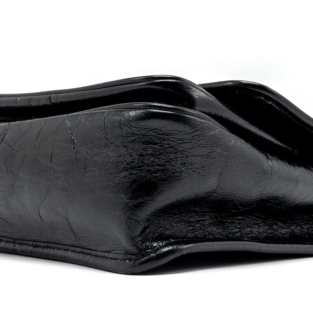 saint-laurent-niki-baby-leather-black-shw
