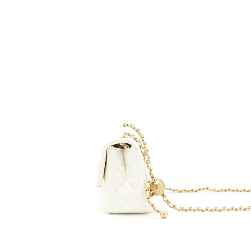chanel-22c-pearl-crush-mini-square-flap-bag-lambskin-white-ghw-microchip
