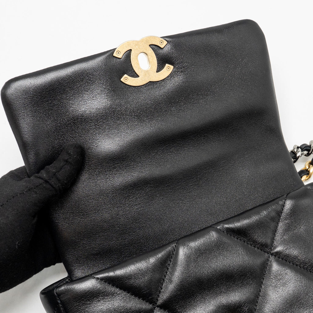 chanel-small-19-bag-goatskin-black-multicolor-hardware-1
