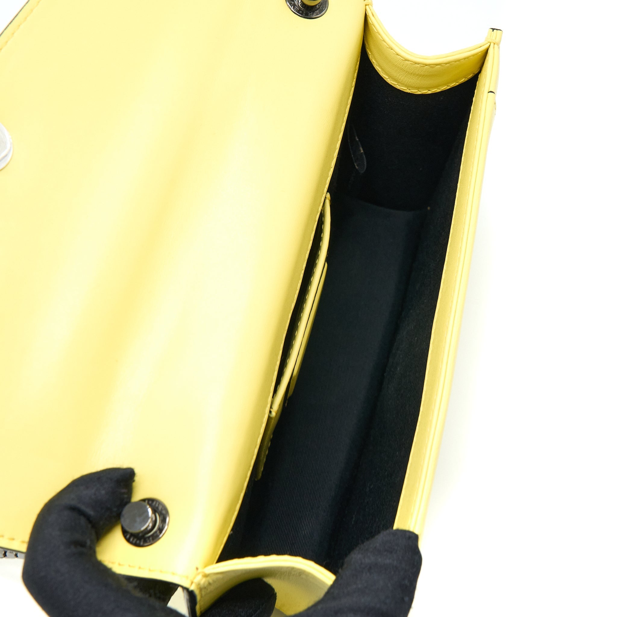 bvlgari-serpenti-forever-crossbody-bag-calfskin-yellow-black-hardware