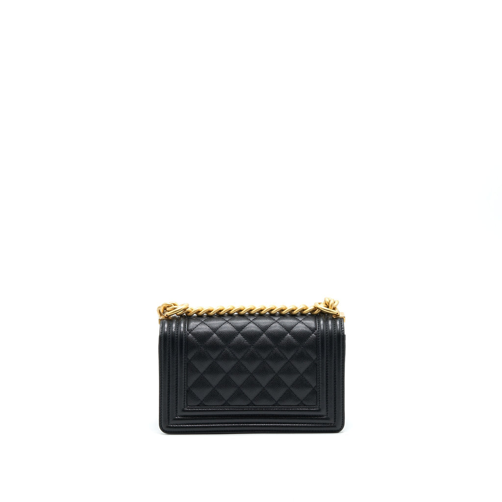 chanel-small-boy-bag-caviar-black-brushed-ghw-year-2021-microchip-serial