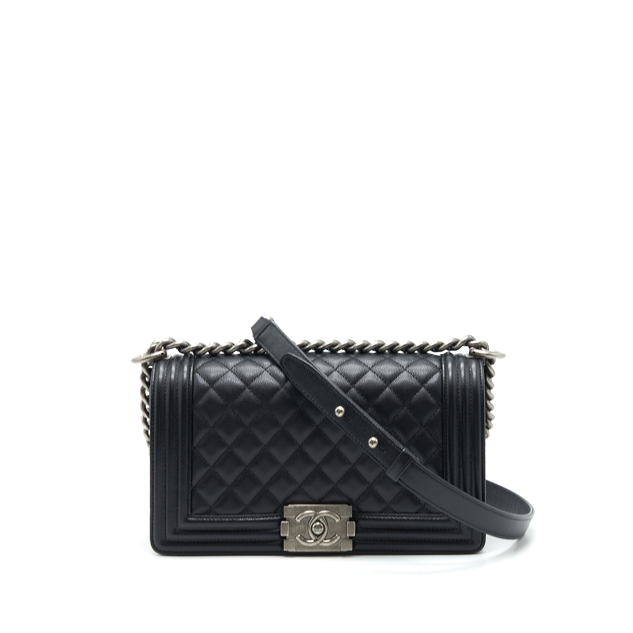 chanel-leboy-boy-bag-medium-caviar-black-ruthenium-sliver-hardware