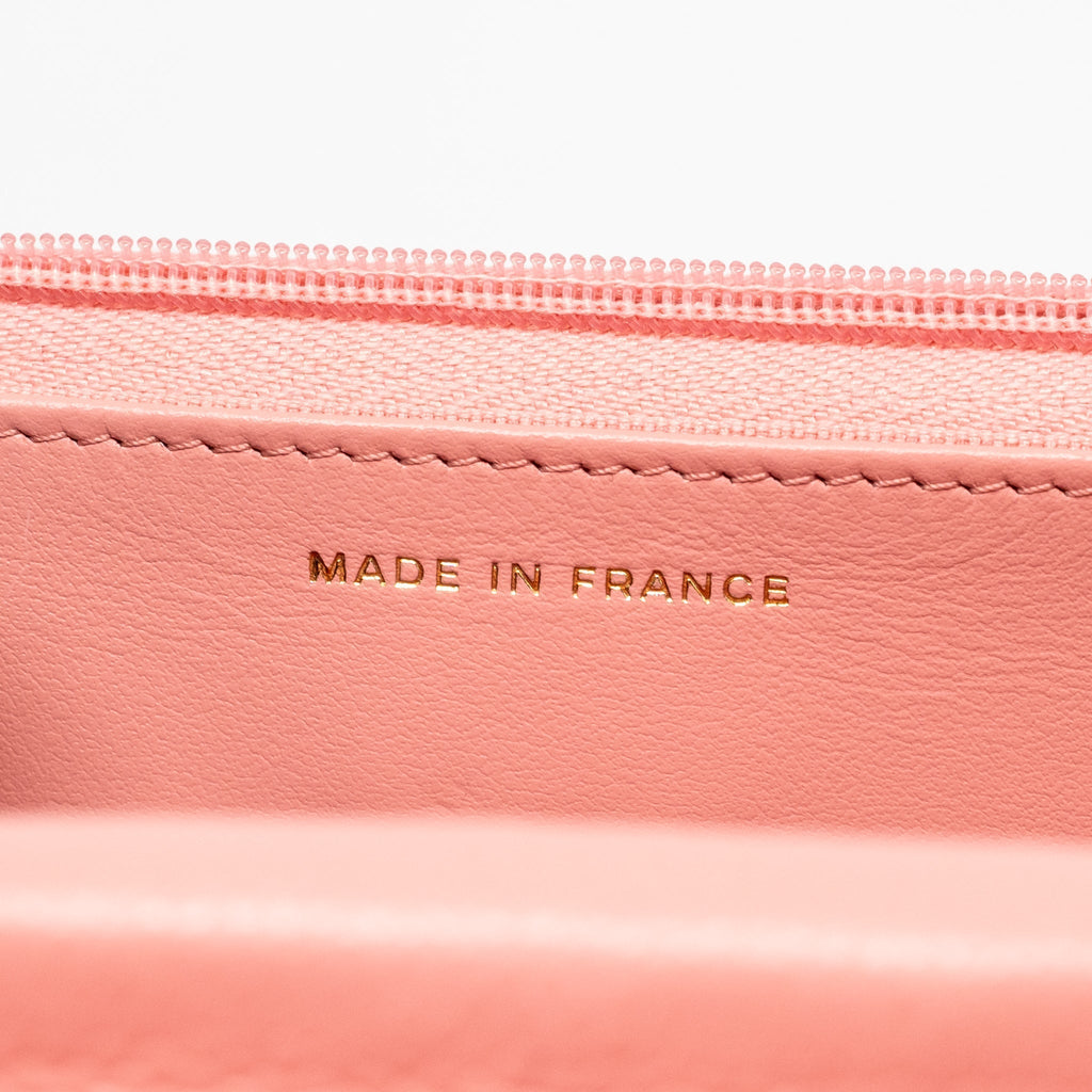 chanel-classic-wallet-on-chain-caviar-pink-lghwmicrochip