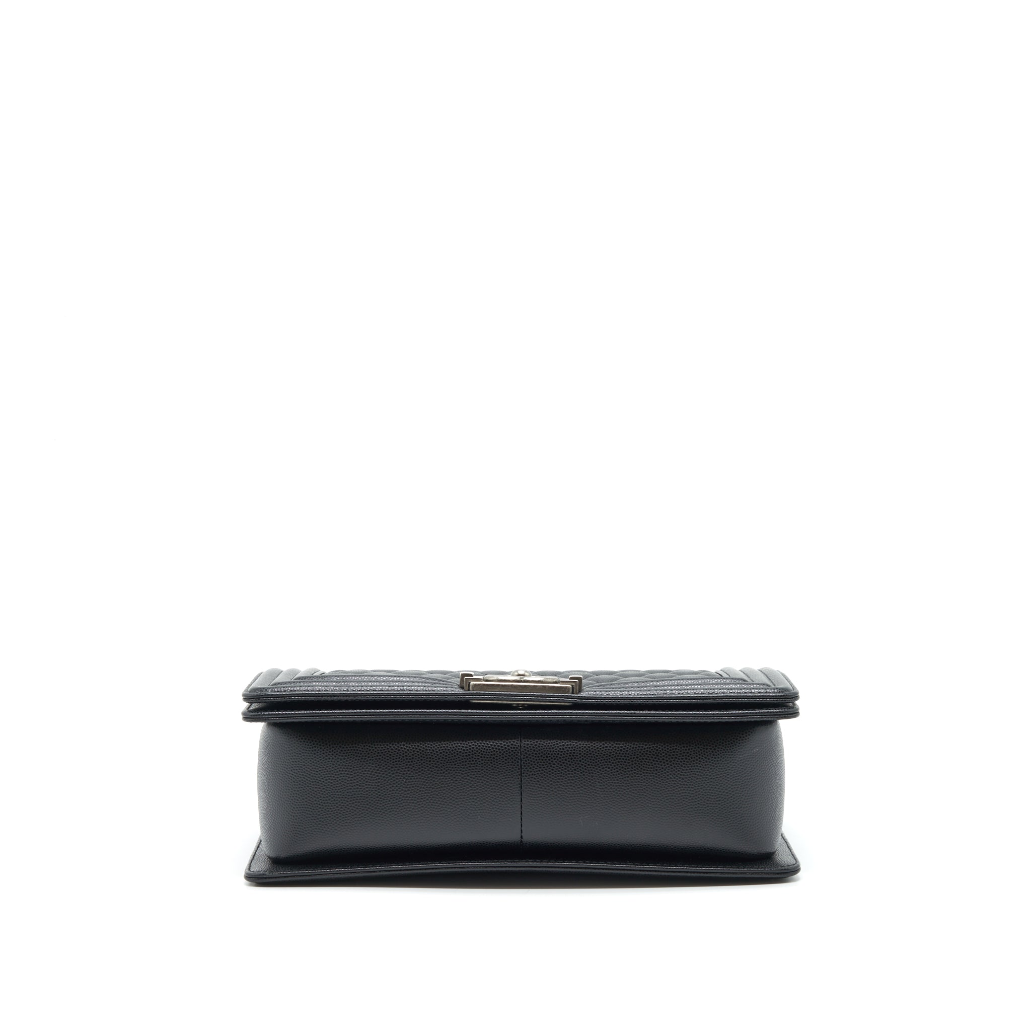 chanel-leboy-boy-bag-medium-caviar-black-ruthenium-sliver-hardware