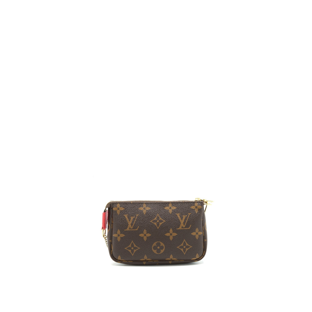 louis-vuitton-mini-pochette-london-christmas-animation-2021