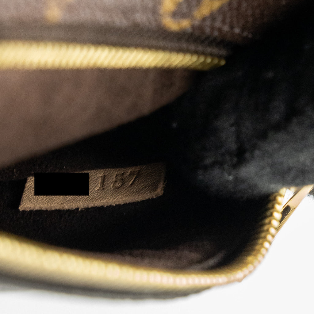 louis-vuitton-pochette-metis-monogram-canvas-ghw-20