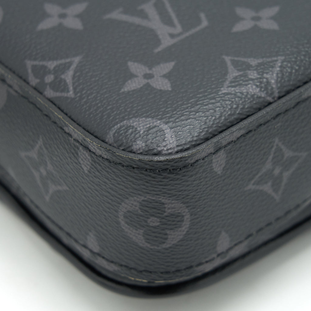 louis-vuitton-trio-messenger-monogram-eclipse-canvas-shw