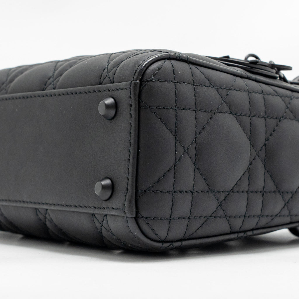 dior-mini-lady-dior-calfskin-so-black-5