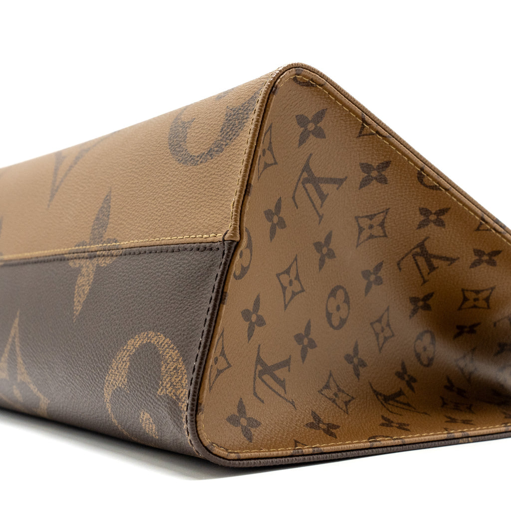 louis-vuitton-on-the-go-mm-monogram-reverse-canvas-ghw-1