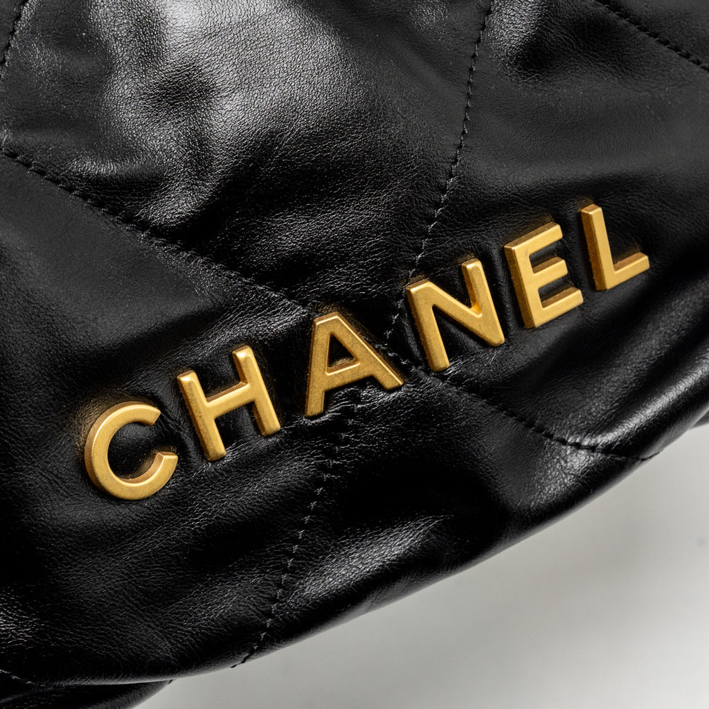 chanel-mini-22-bag-shiny-calfskin-black-ghw-microchip-6