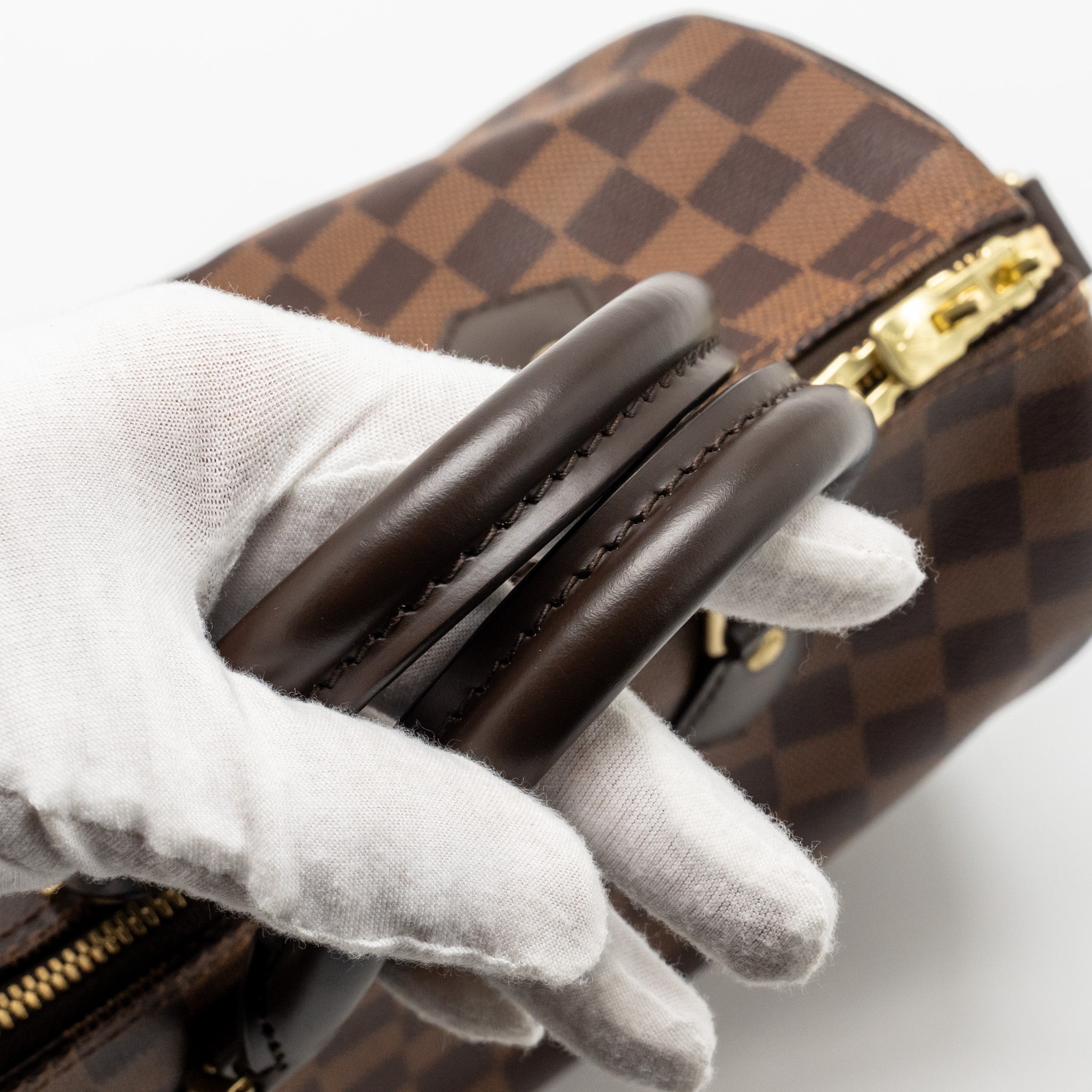 louis-vuitton-speedy-bandouliere-25-damier-ebene-ghw-5