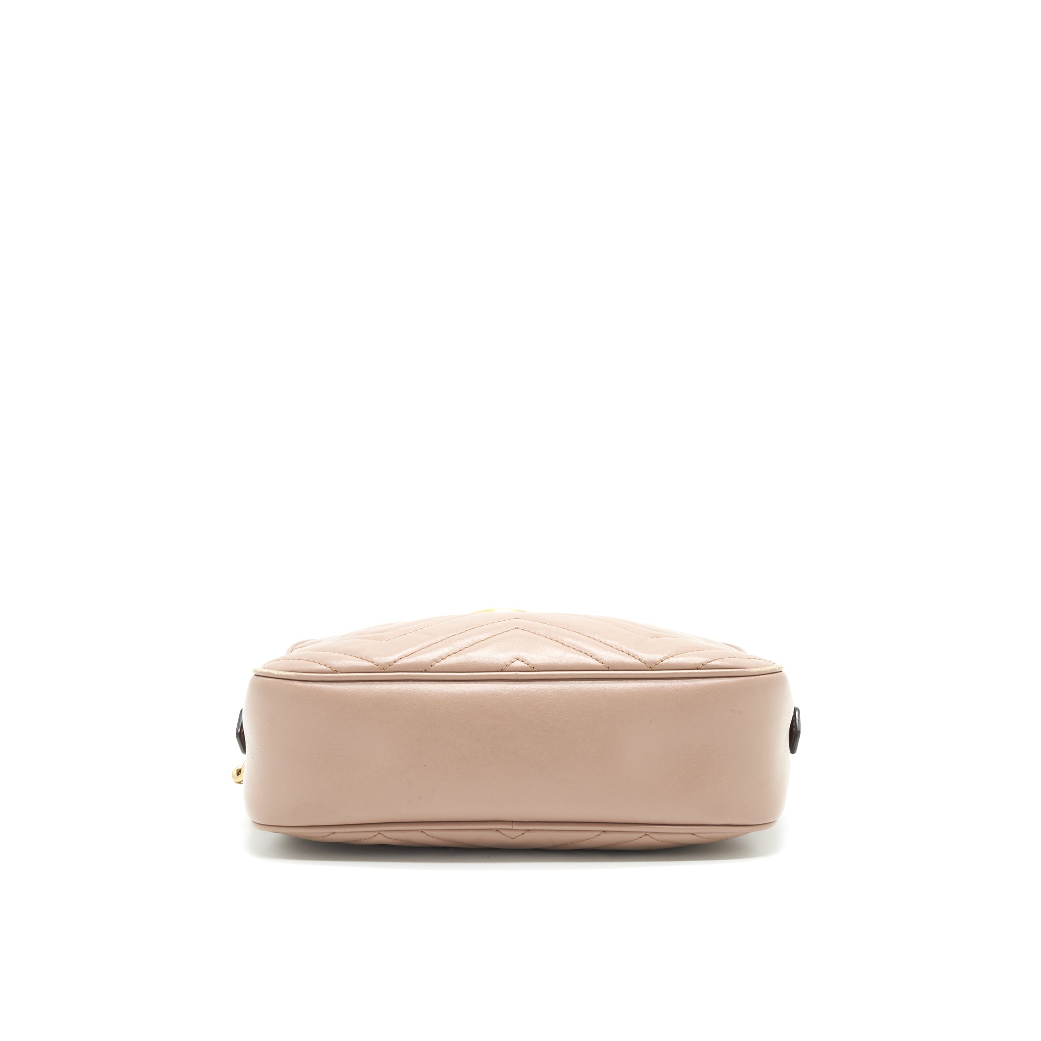 gucci-gg-marmont-small-matelasse-shoulder-bag-in-beige