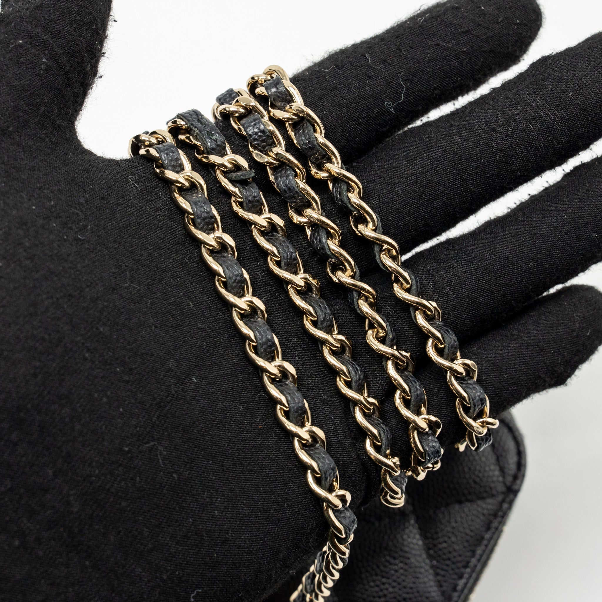 chanel-classic-small-vanity-with-chain-caviar-black-lghw