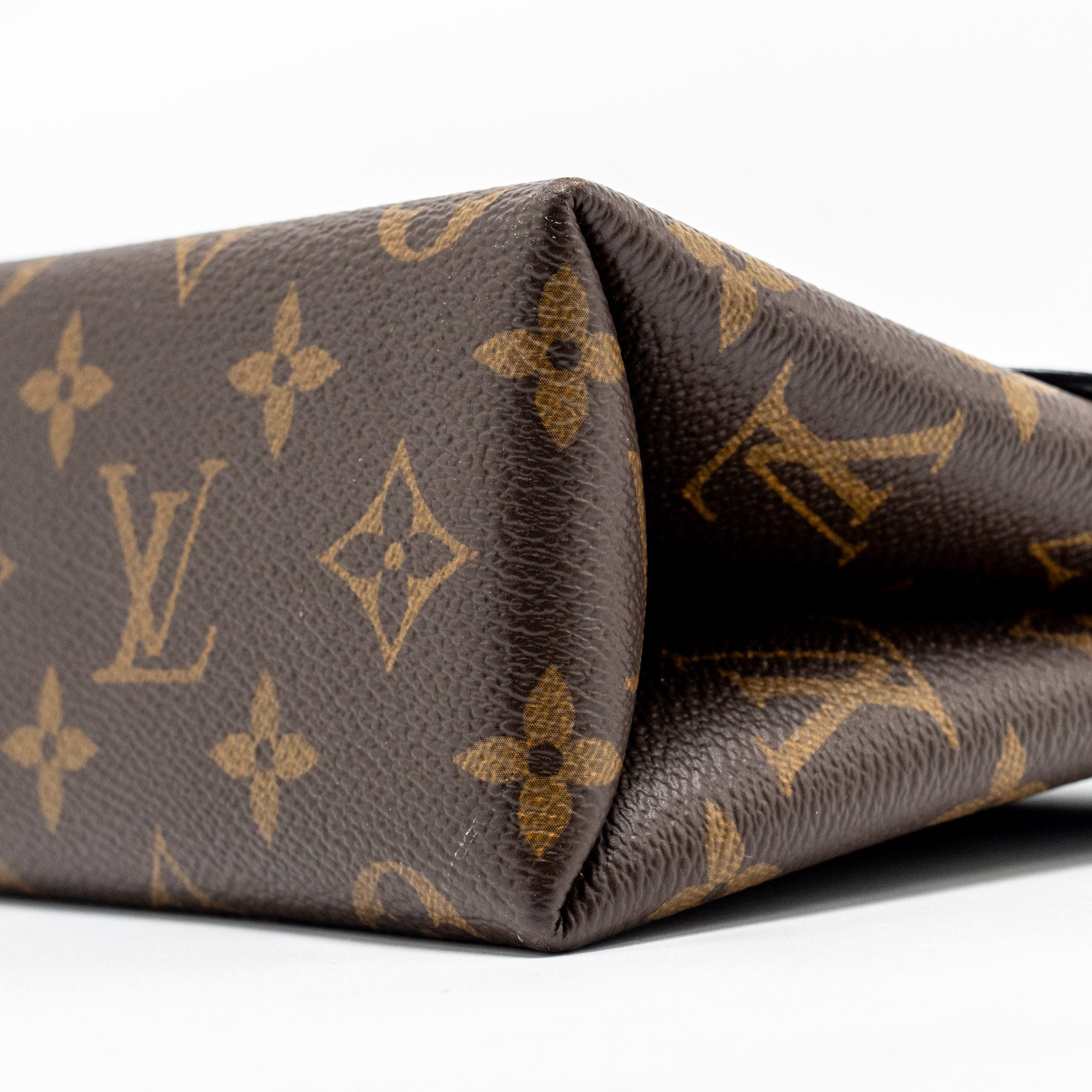 louis-vuitton-locky-bb-monogram-canvas-leather-black-ghw
