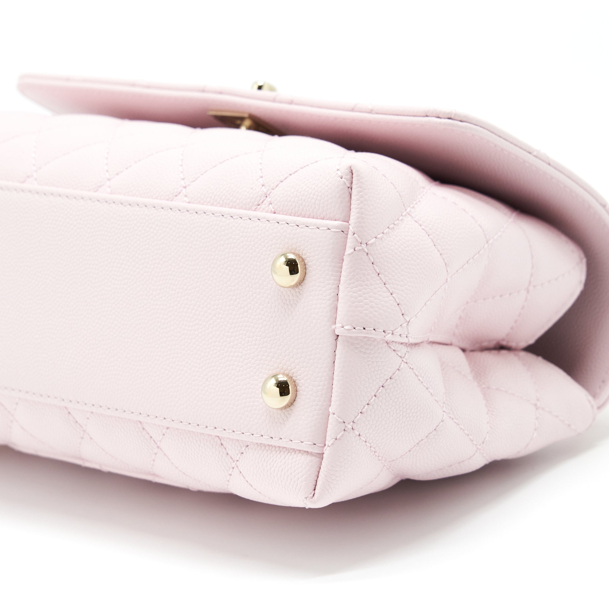 chanel-small-coco-handle-caviar-light-pink-ng750-lghwmicrochip