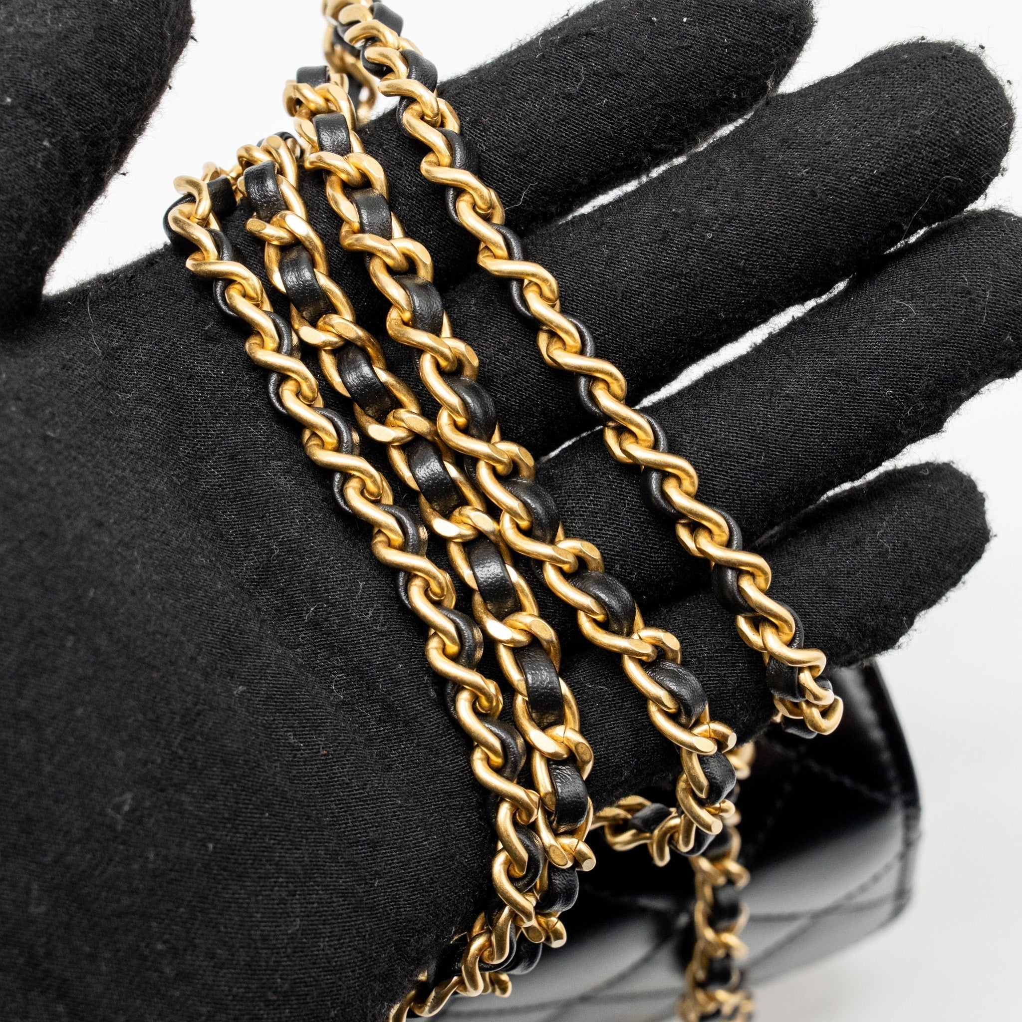 chanel-gold-crush-flap-bag-calfskin-black-ghw-microchip-copy-1