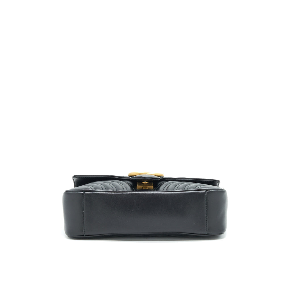 gucci-gg-marmont-shoulder-bag-26cm-black-with-ghw